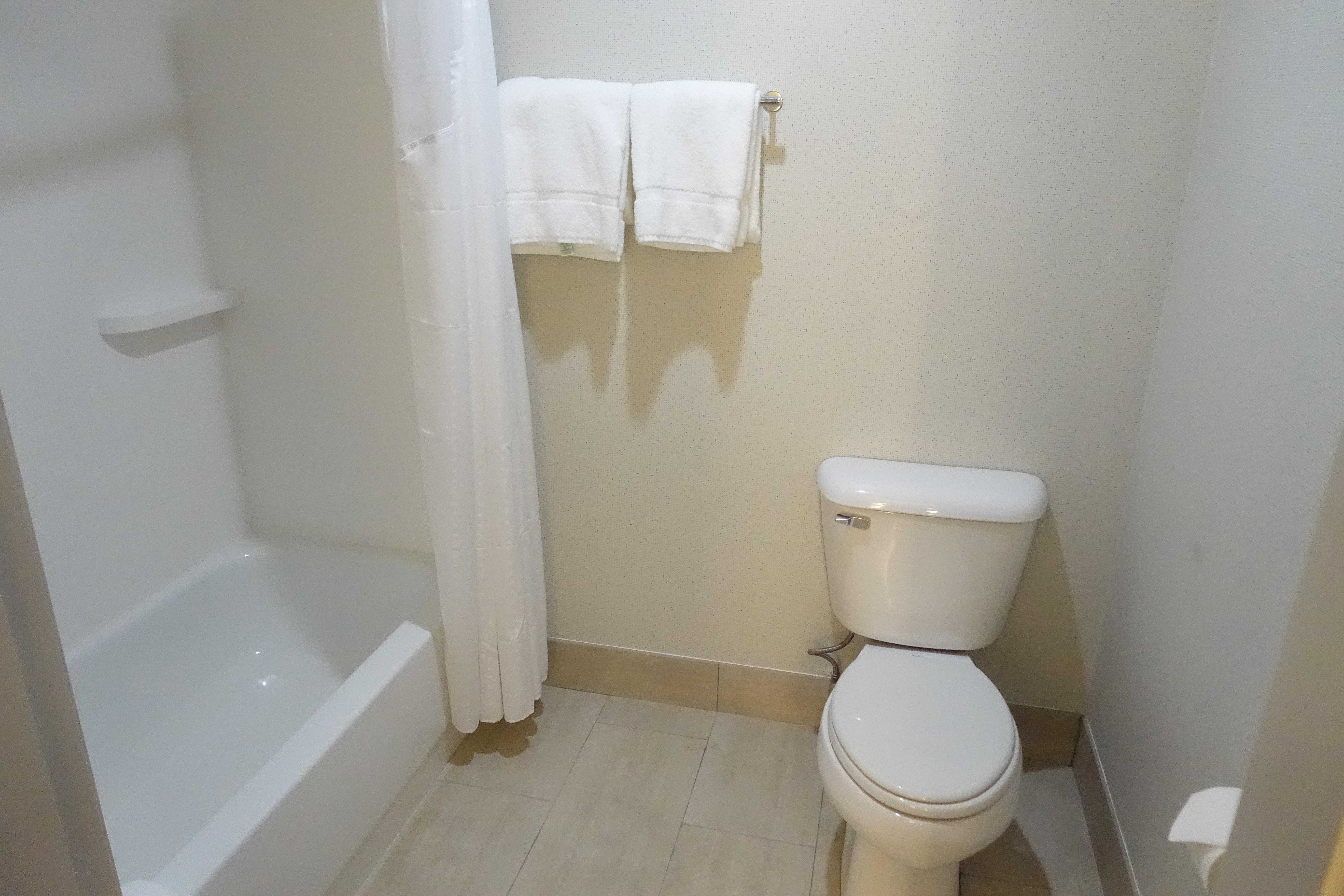 Holiday Inn Express & Suites Brentwood Luaran gambar